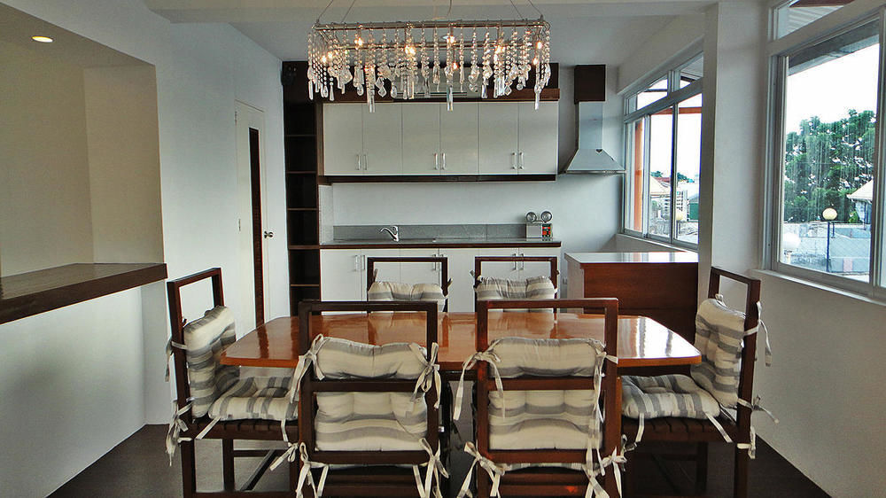 Purple Tree Bed & Breakfast Paranaque City Екстериор снимка