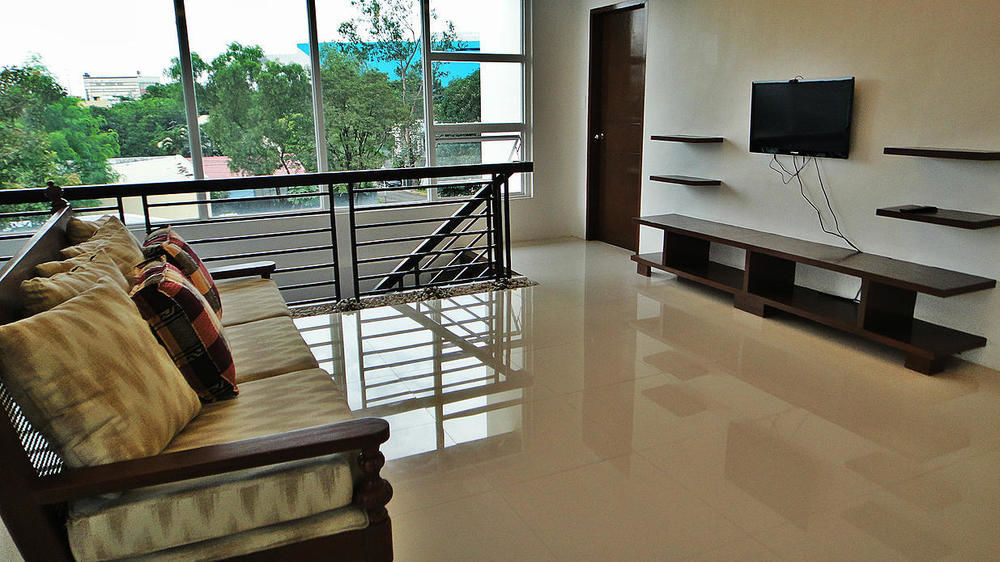Purple Tree Bed & Breakfast Paranaque City Екстериор снимка