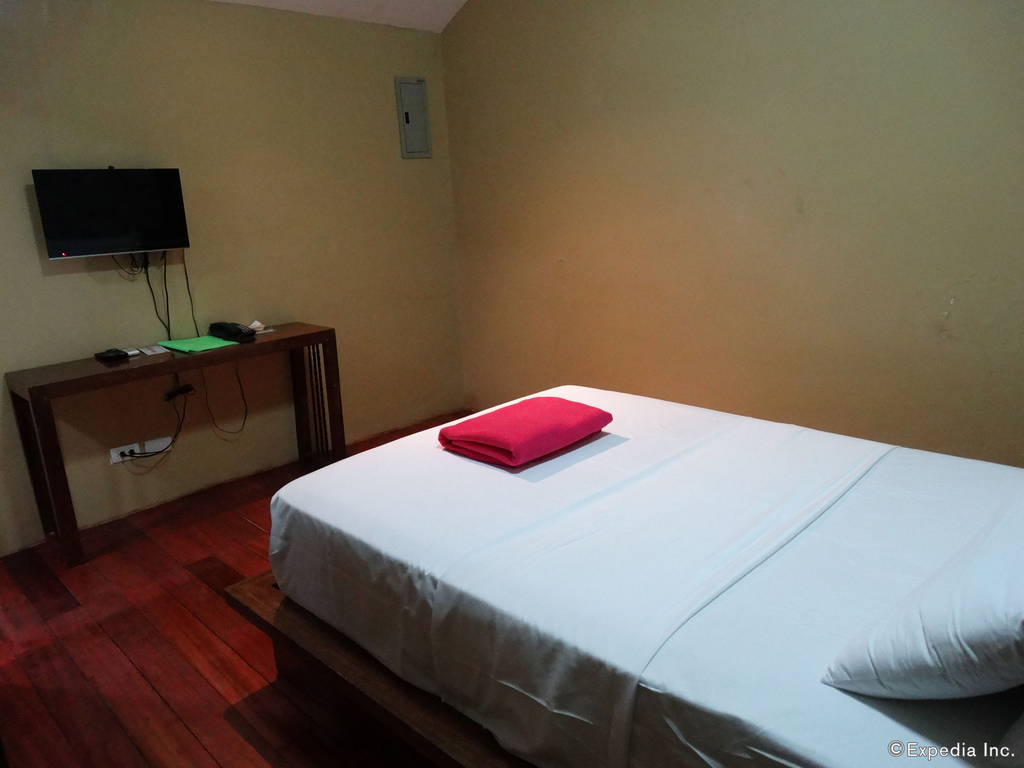 Purple Tree Bed & Breakfast Paranaque City Екстериор снимка