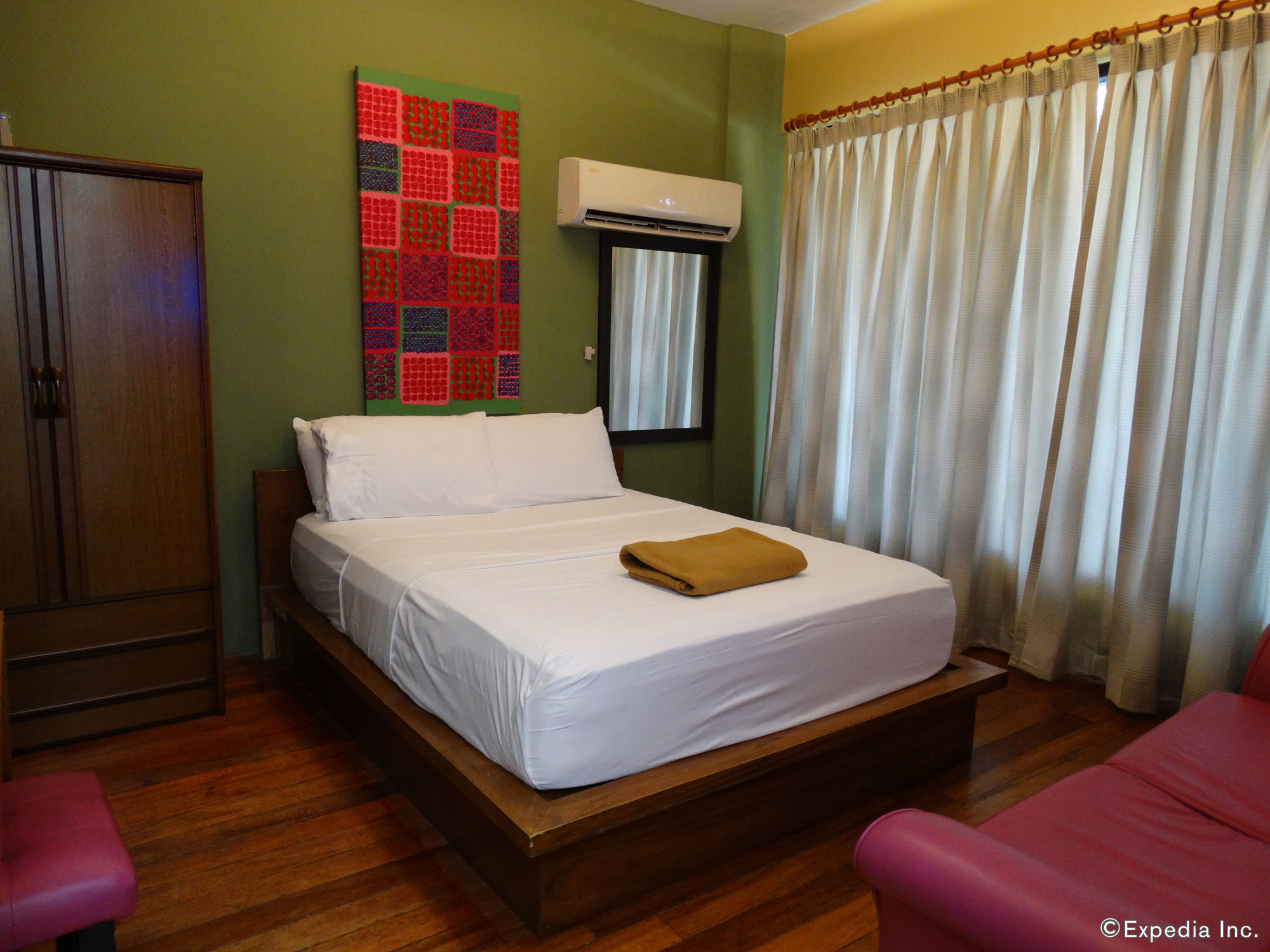 Purple Tree Bed & Breakfast Paranaque City Екстериор снимка